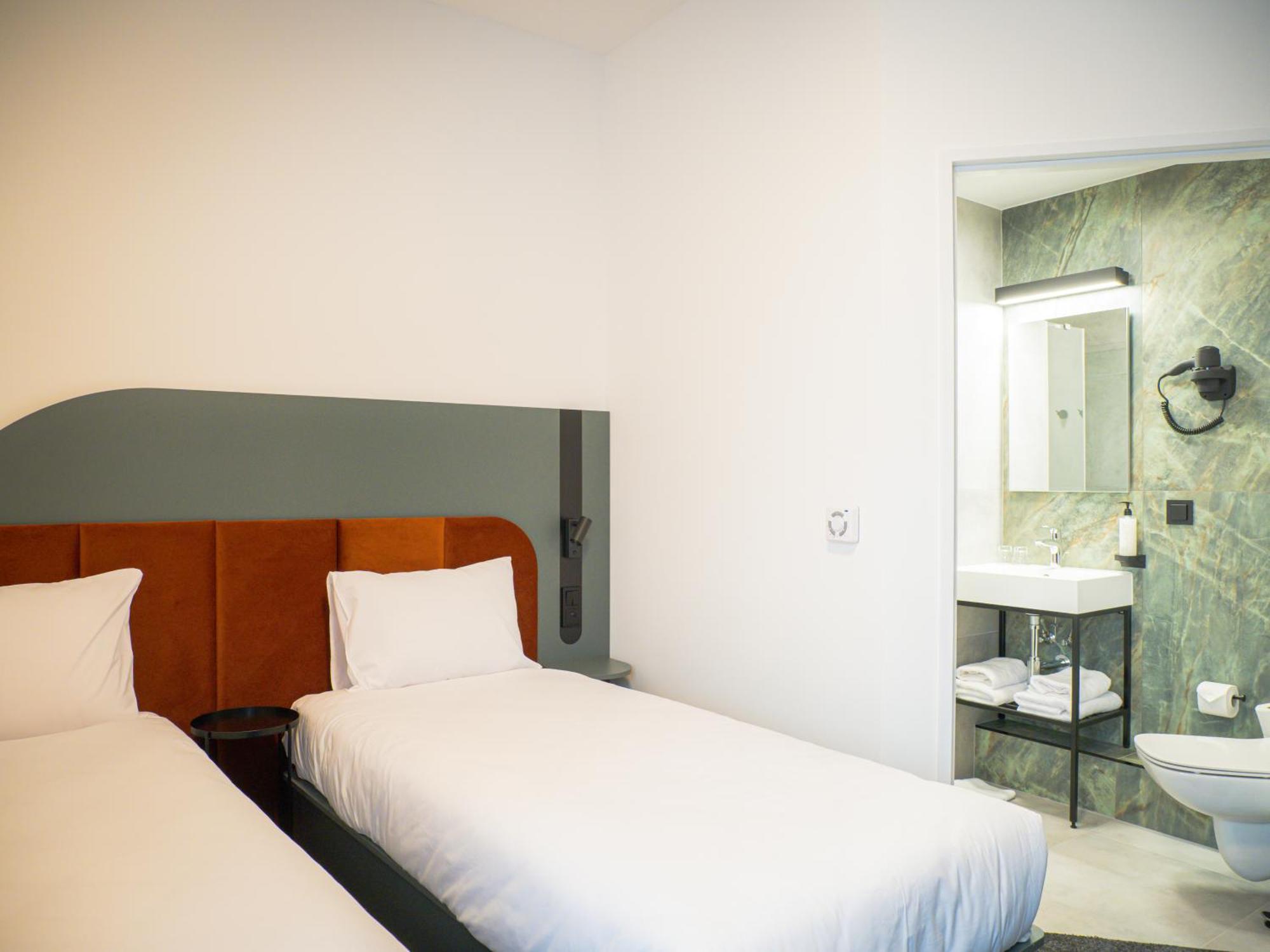 B&B Hotel Leszno Leszno  Eksteriør bilde